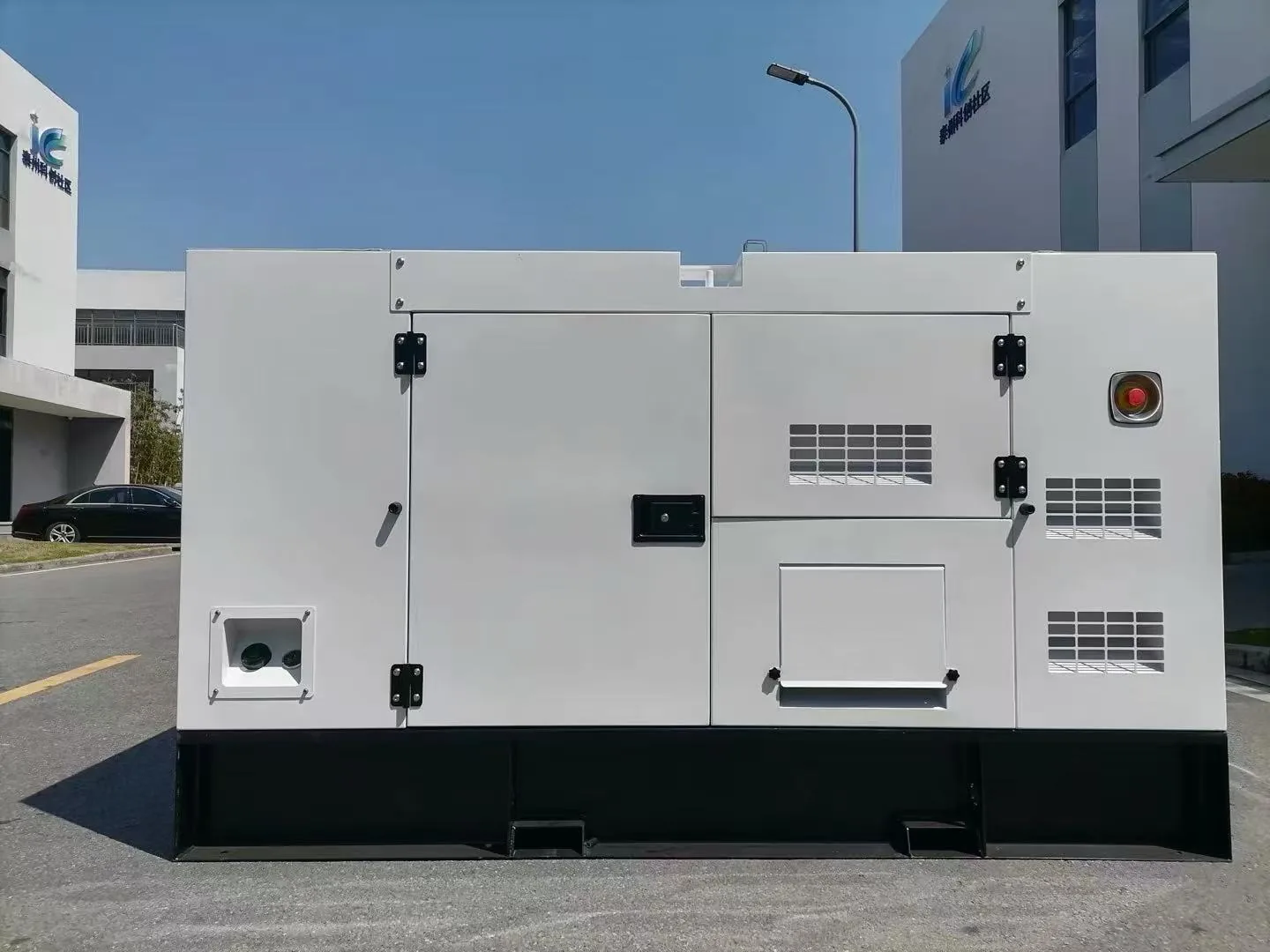 Silent Generator Side View